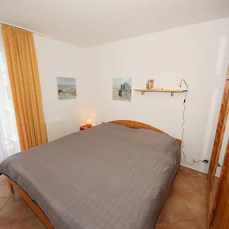 Ferienwohnung Strandkrabbe アパート ガガー