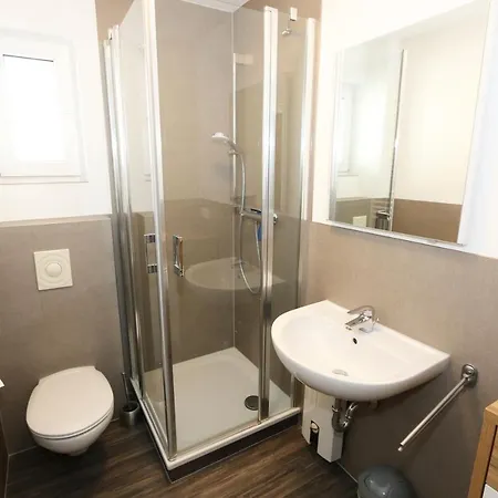 Ferienwohnung Strandkrabbe アパート ガガー